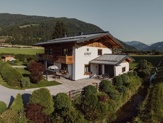 Blick auf das Ferienhaus in Flachau